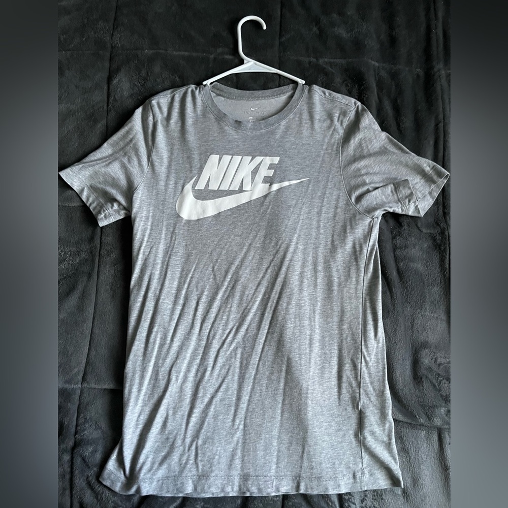 Nike T-shirt